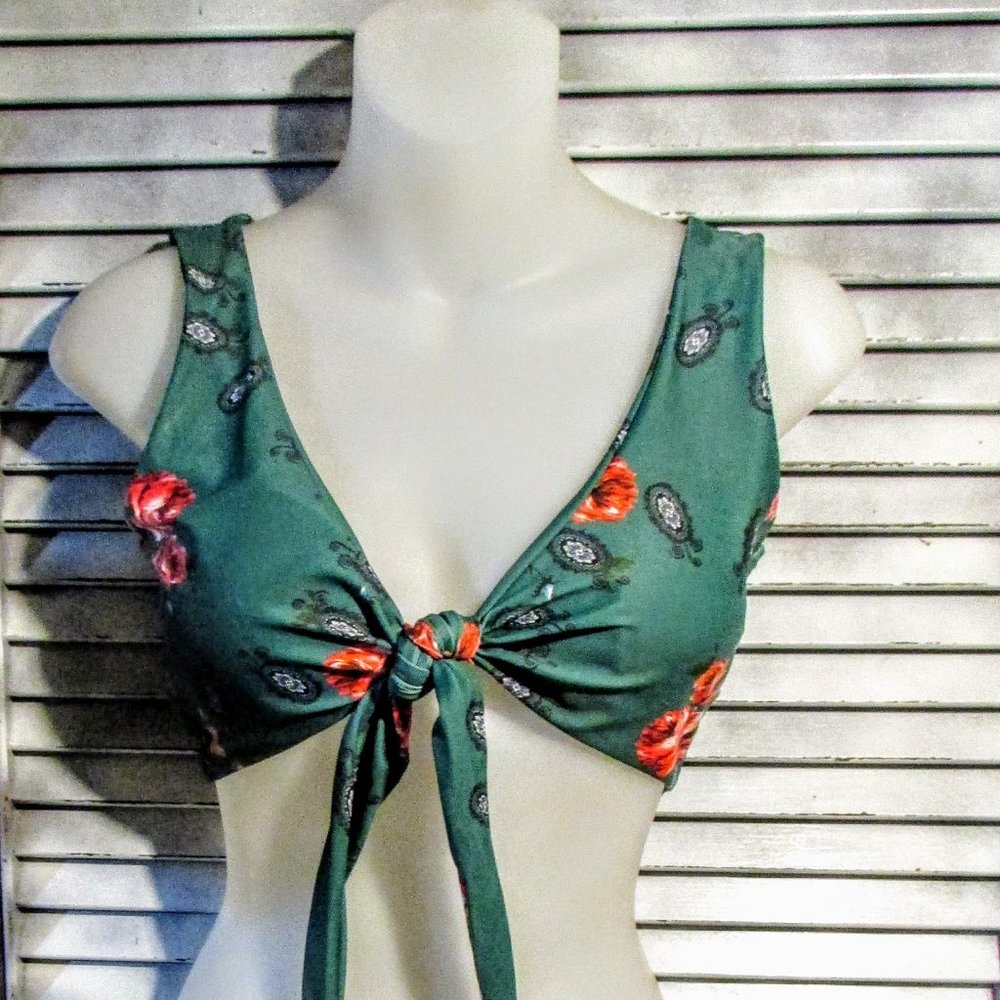 Zaful Small Floral Bikini Top - Picture 9 of 9